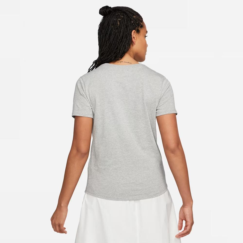 Dámská tričko Nike Sportswear Club Essentials DX7902-063 - šedivé