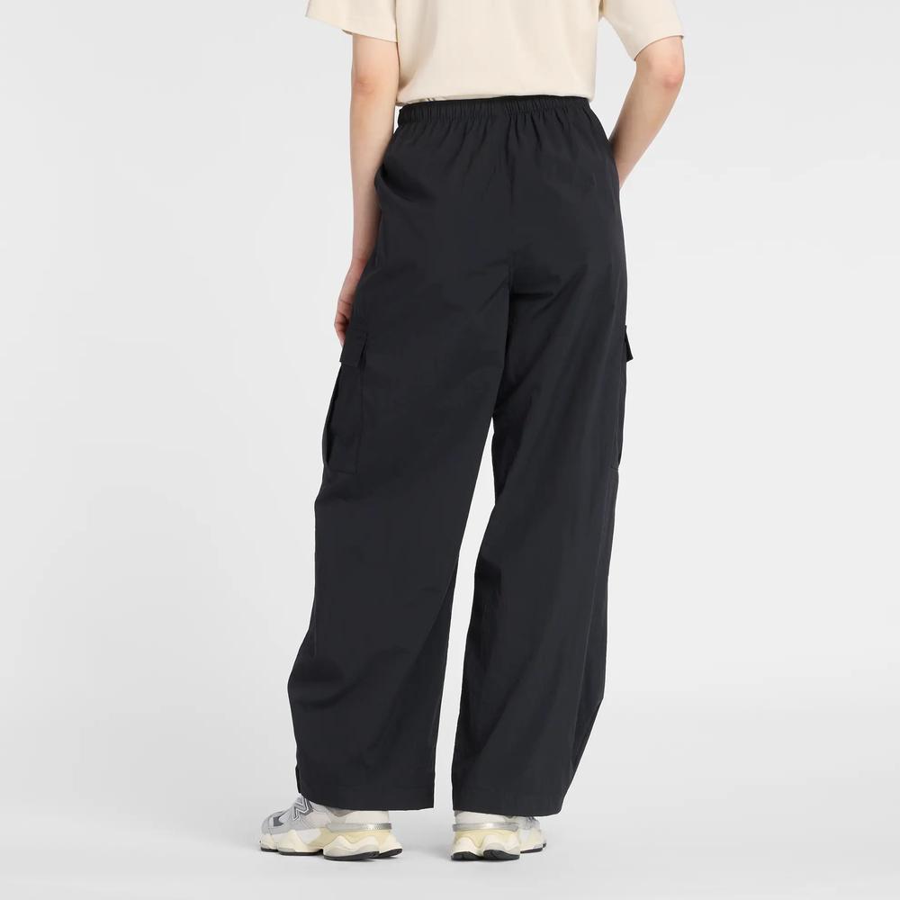 Dámská kalhoty New Balance Cargo WP53504BK - černé