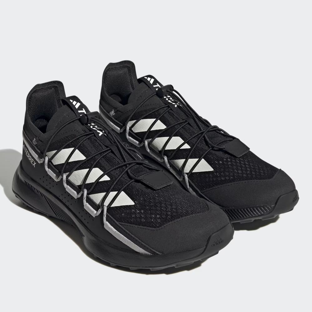 Boty adidas Terrex Voyager 21 Travel HP8612 - černé