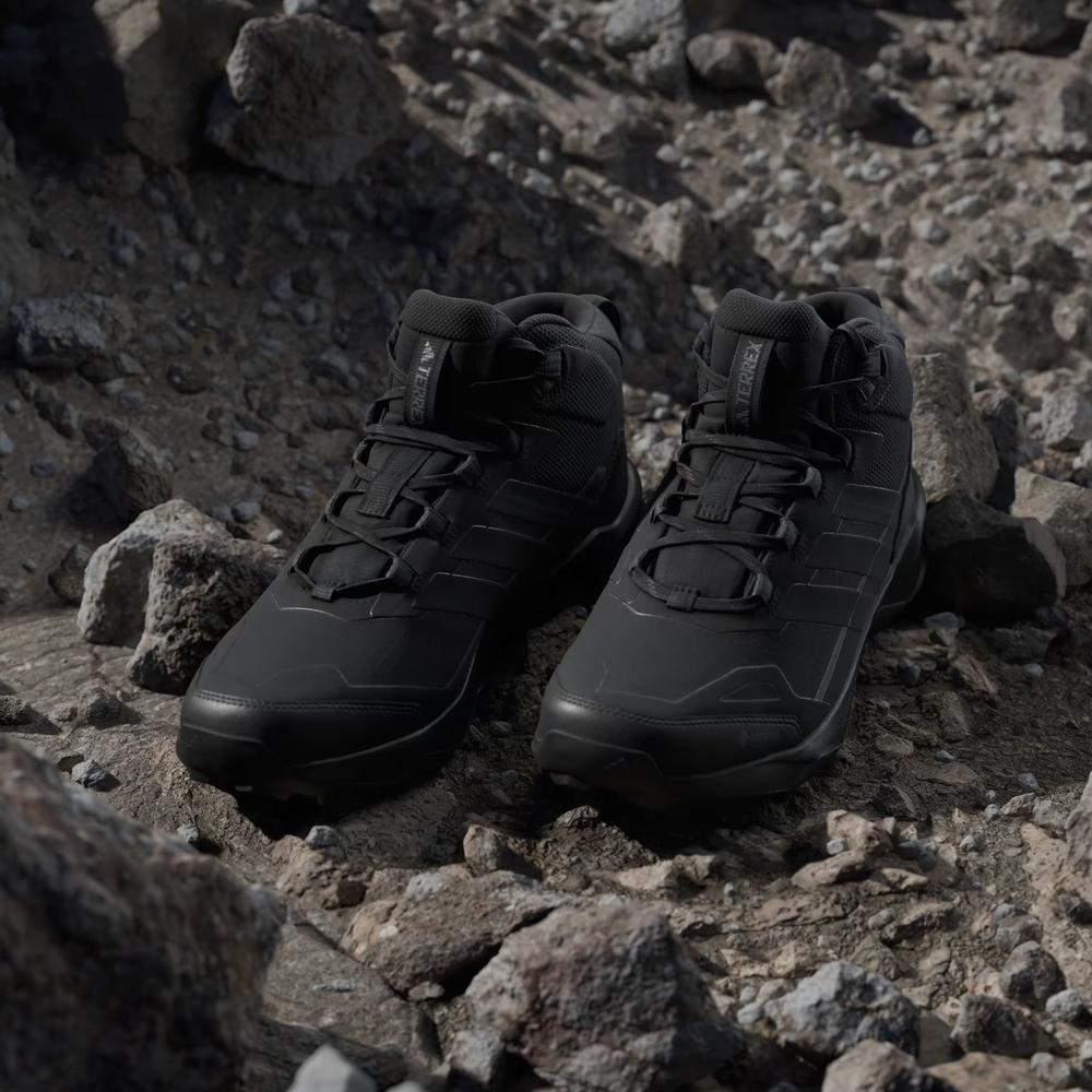 Dámské boty adidas Terrex Skychaser AX5 Mid GTX JQ2207 - černé