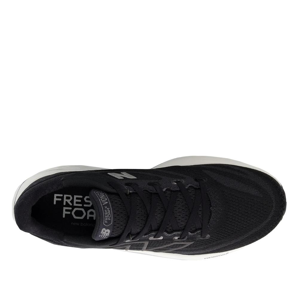 Boty New Balance Fresh Foam Vongo v6 MVNGOLK6 - černé