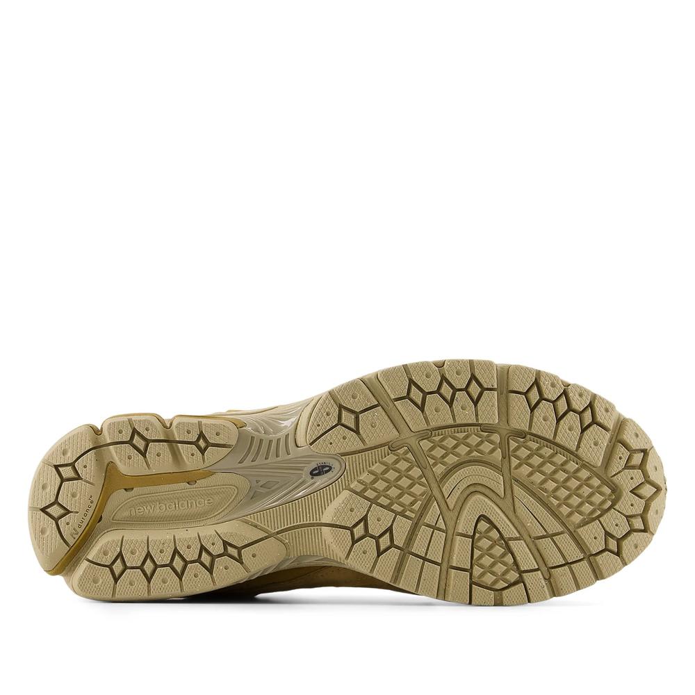 Unisex boty New Balance Protection Pack Gore-Tex U20027OI - oranžové