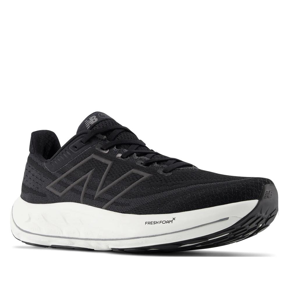Boty New Balance Fresh Foam Vongo v6 MVNGOLK6 - černé