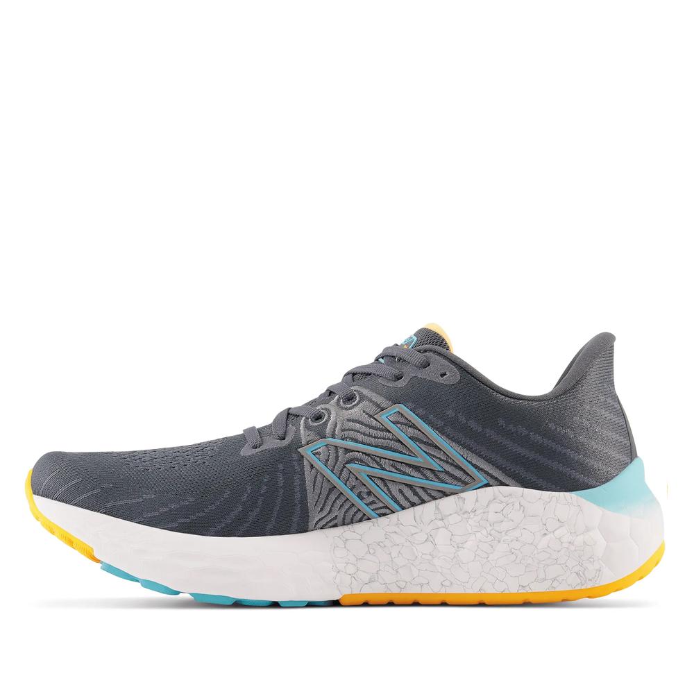 Boty New Balance Fresh Foam Vongo v5 MVNGOCD5 - šedivé