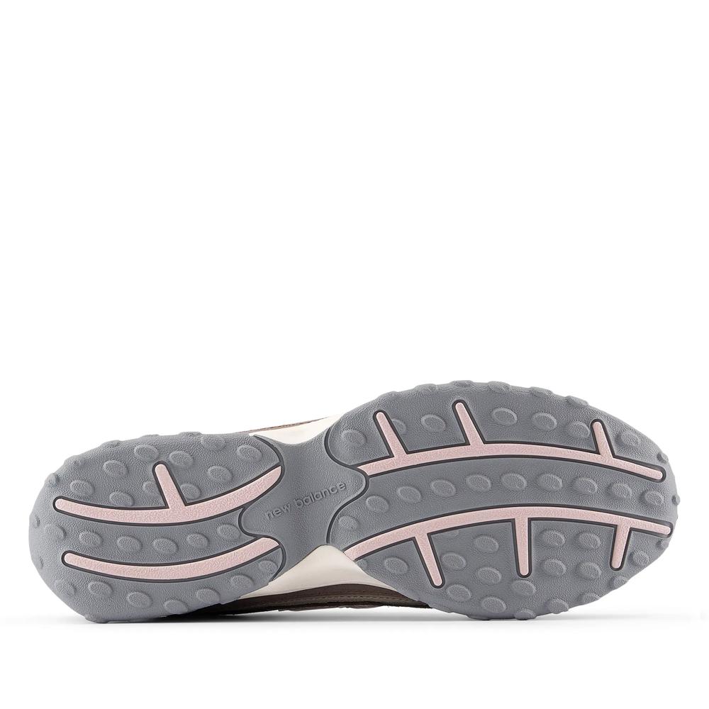 Unisex boty New Balance U204L273 - hnědé