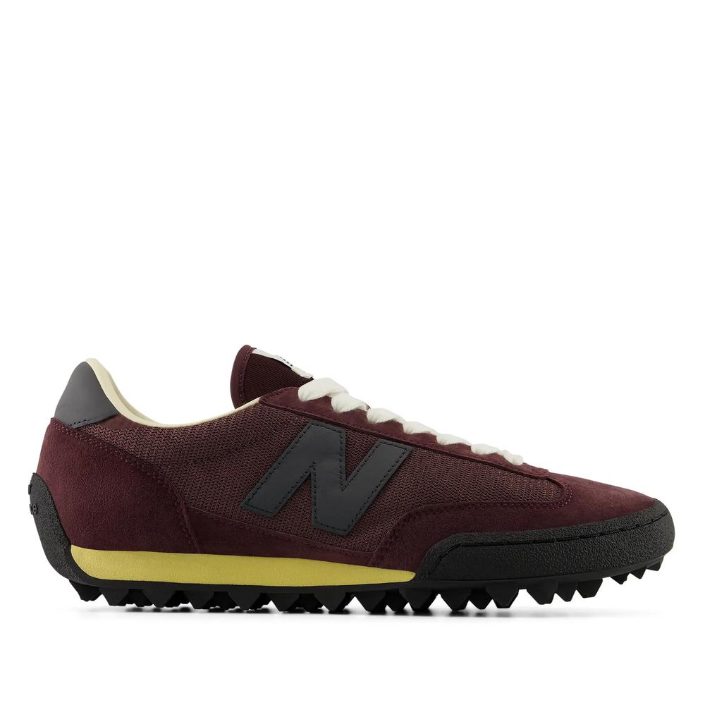 Boty unisex New Balance Gator Run UGTR737 - hnědé