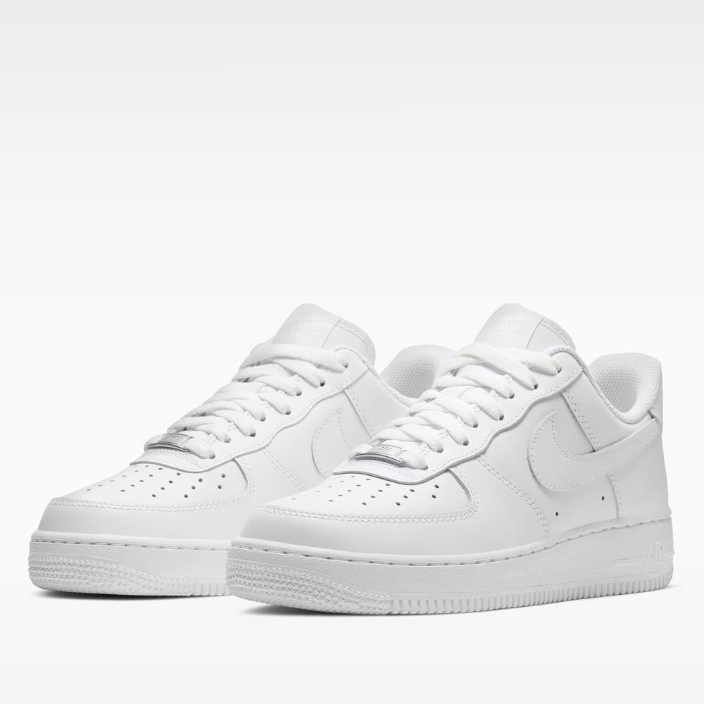 Dámské boty Nike Air Force 1 '07 DD8959-100 - bílé