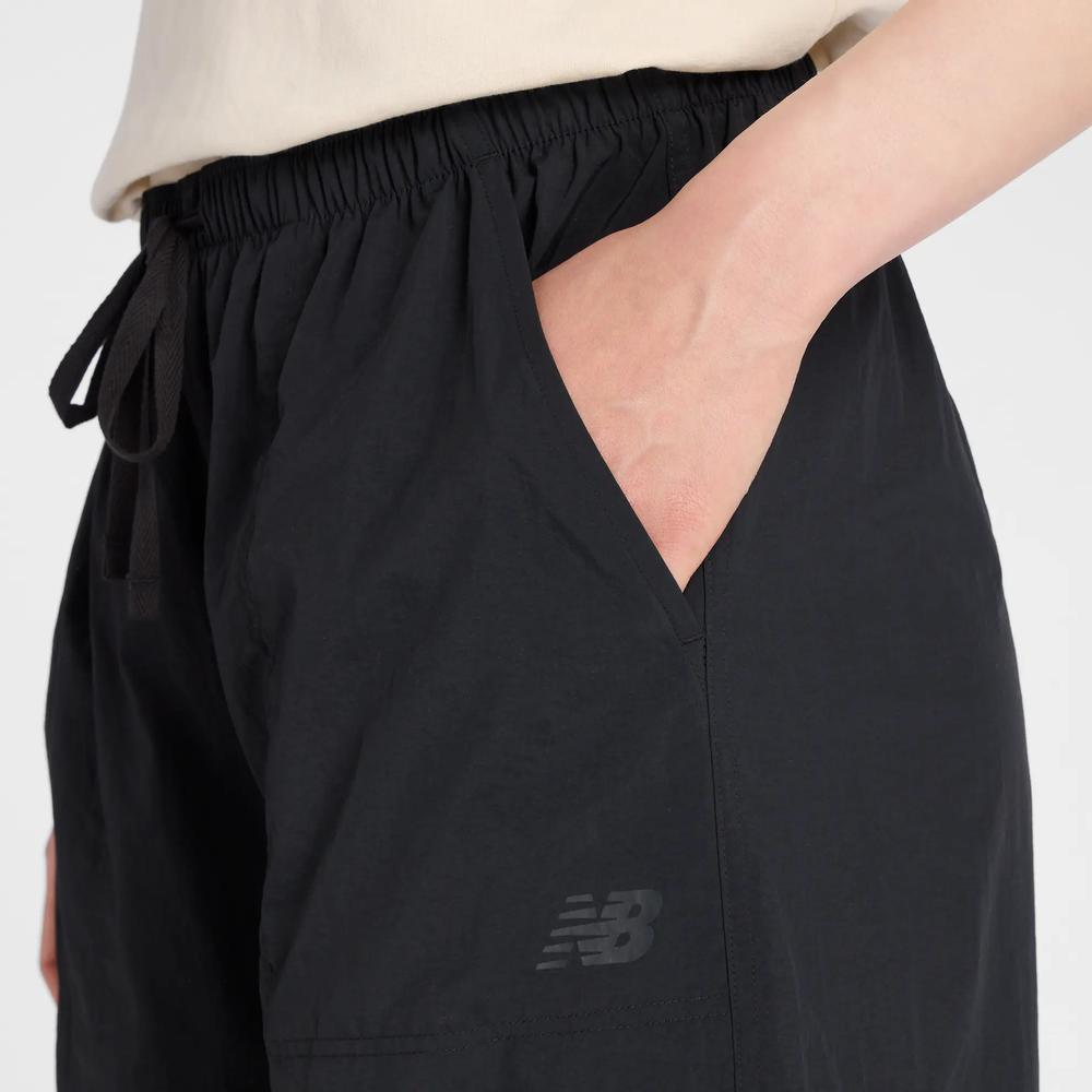 Dámská kalhoty New Balance Cargo WP53504BK - černé