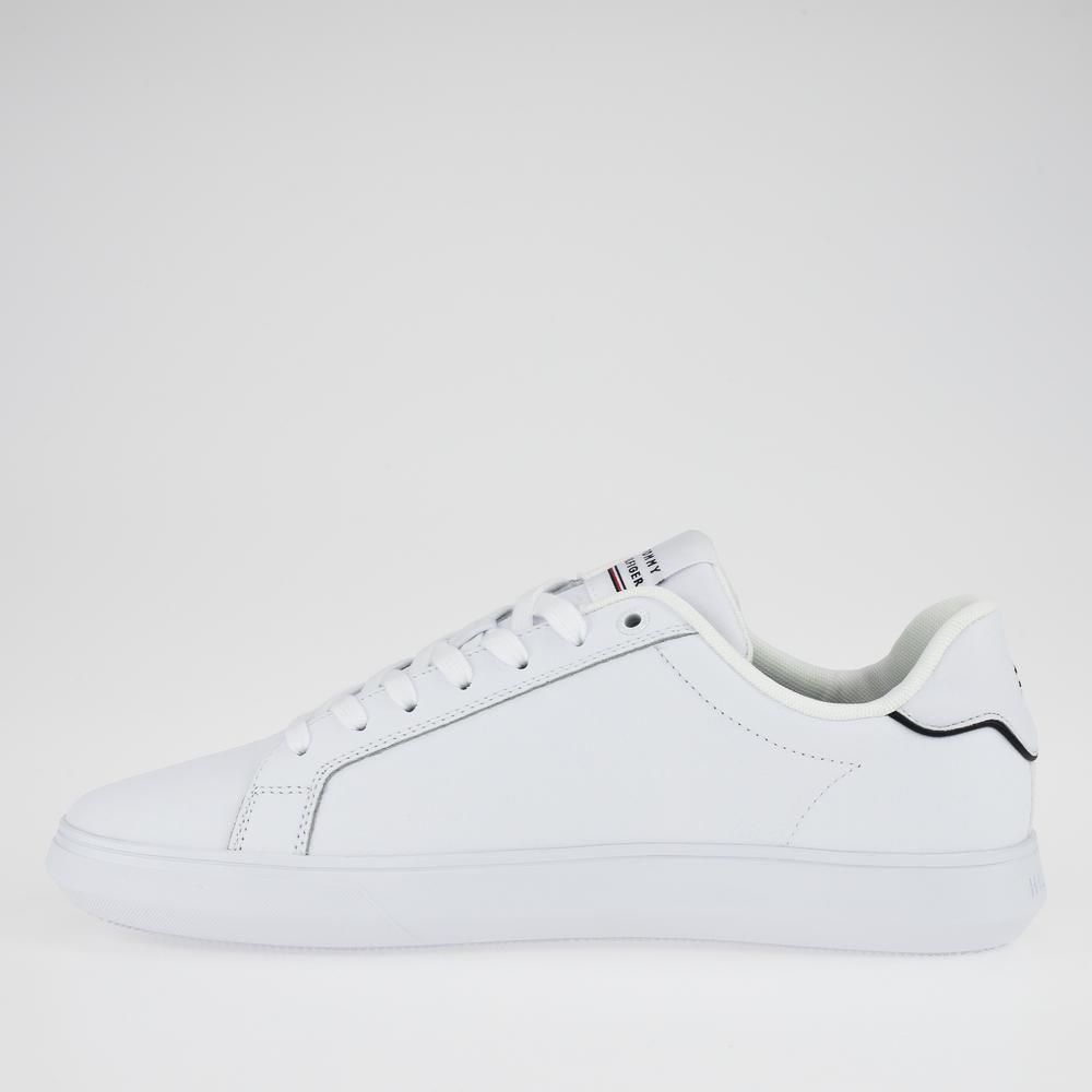 Boty Tommy Hilfiger Corporate Leather Cup Stripes FM0FM04732-YBS - bílé