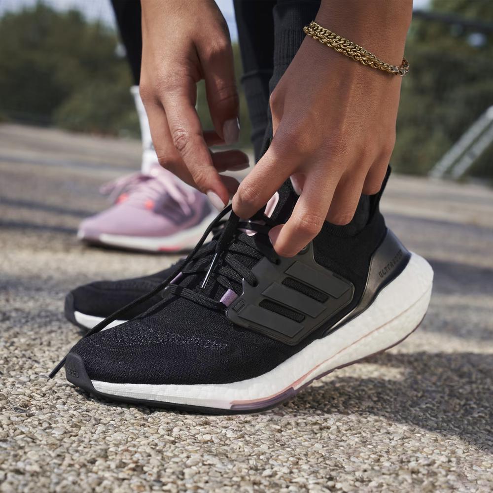Boty adidas Ultraboost 22 H01168 - černé
