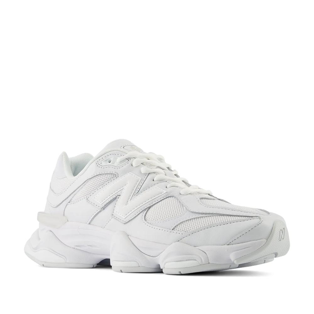Boty New Balance U9060NRJ - bílé