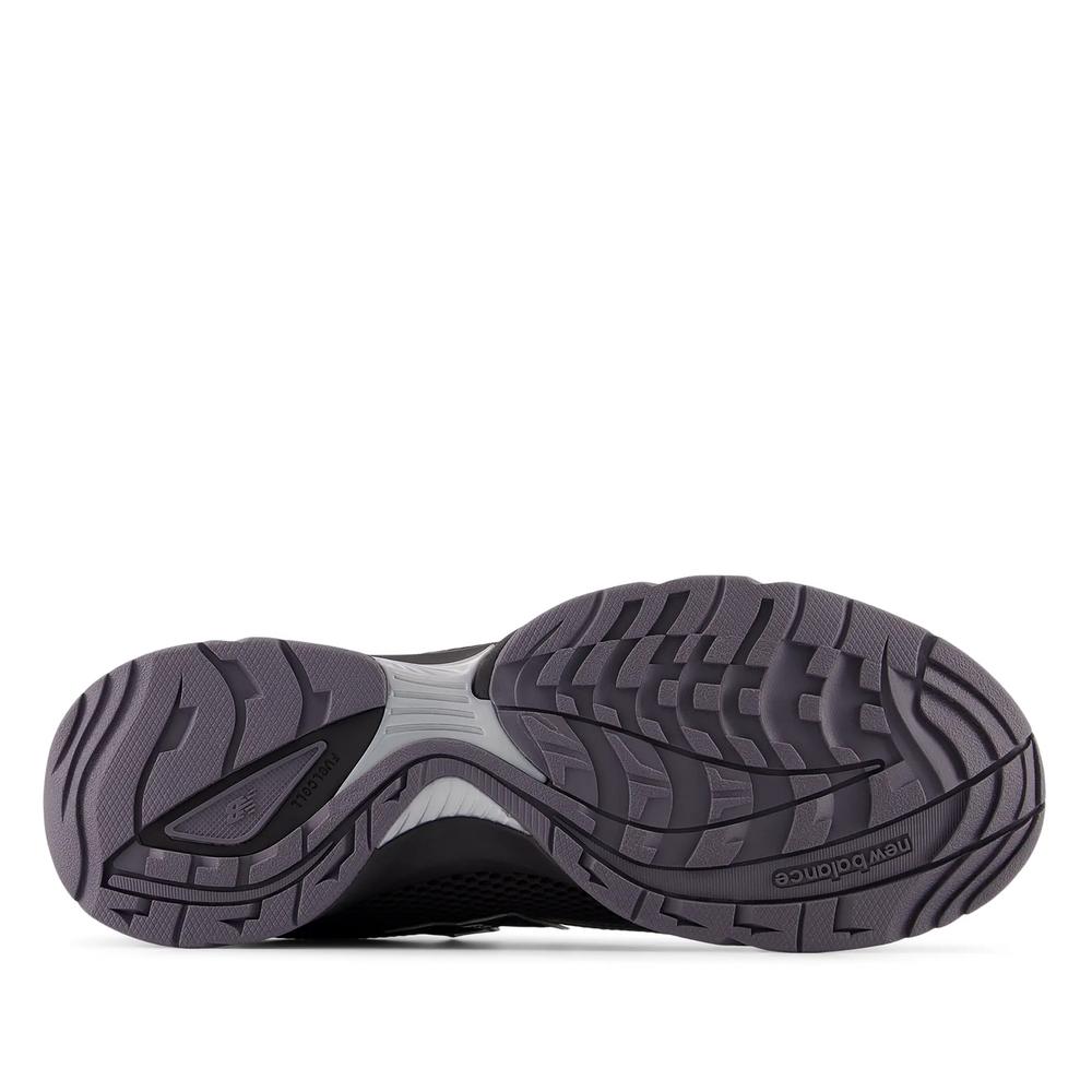 Unisex boty New Balance URC563AR - černé