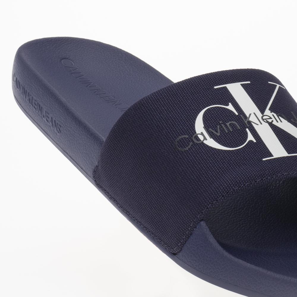 Žabky Calvin Klein Slide Monogram CO YM0YM00061-0GY - tmavě modrě