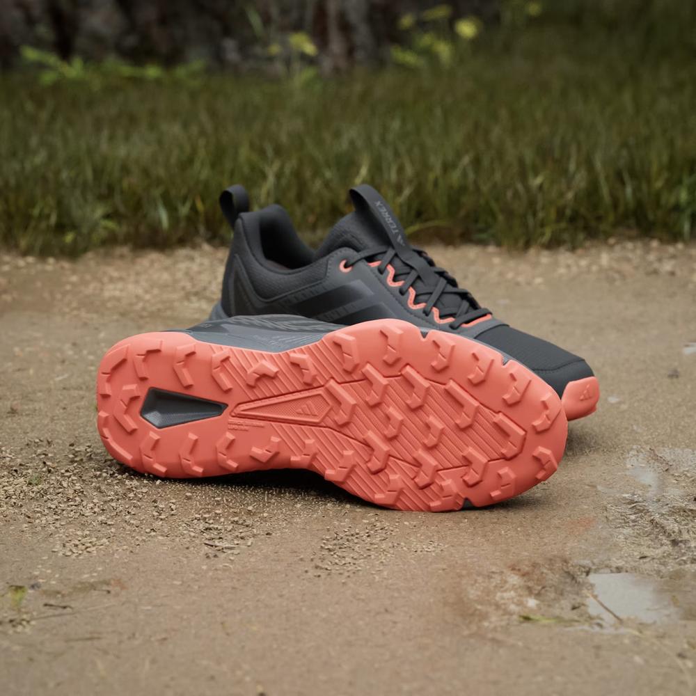 Boty pánské adidas Terrex Tracefinder 2 Climaproof JR9134 - černé
