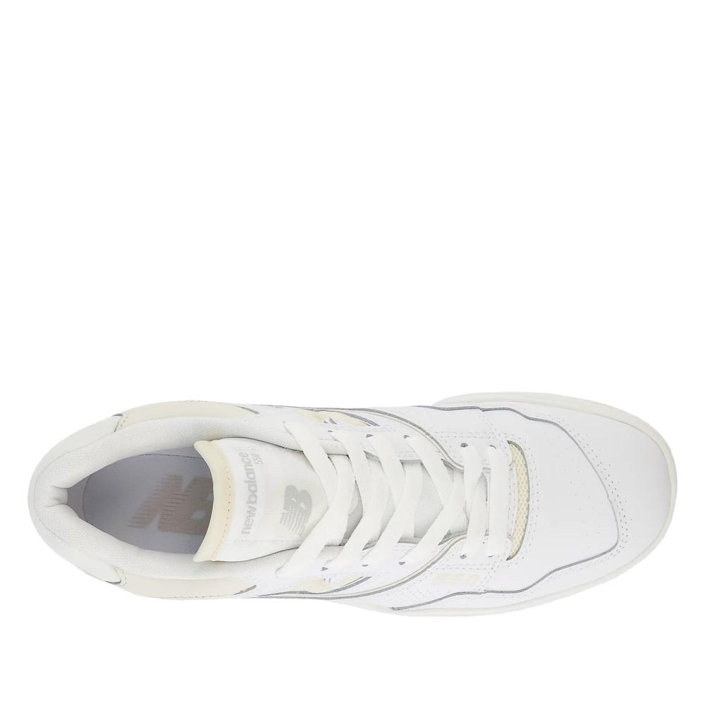 Boty New Balance BBW550BK - bílé