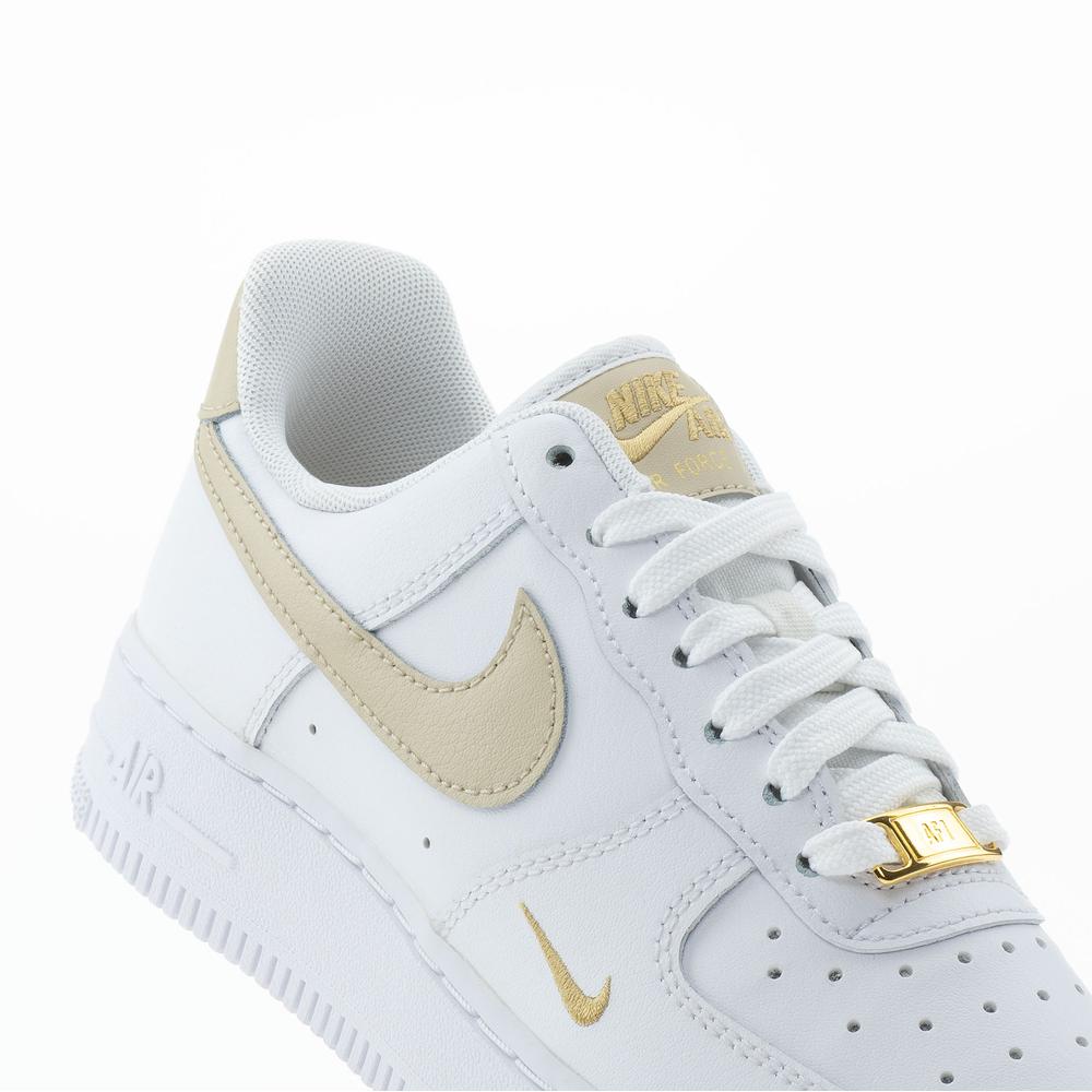 Boty Nike Air Force 1 '07 Essential CZ0270-105 - bílé