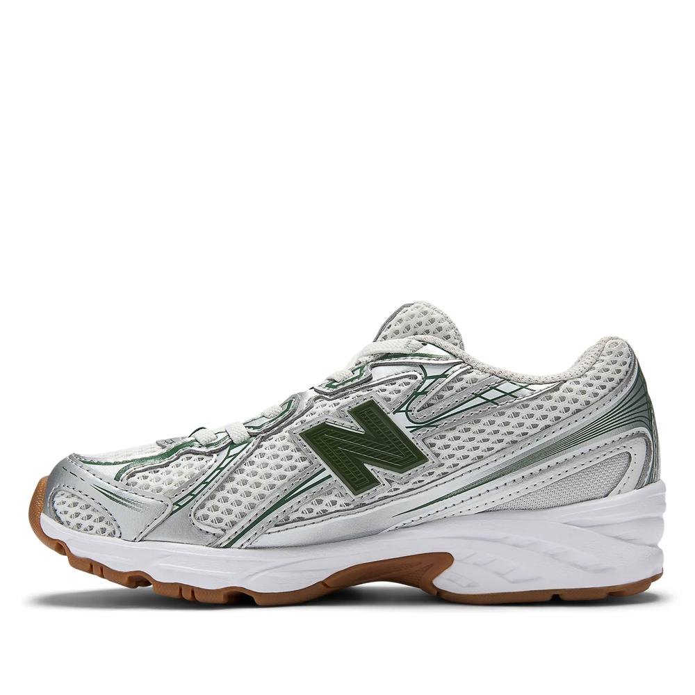 Dětské boty New Balance PZ740SF - stříbně