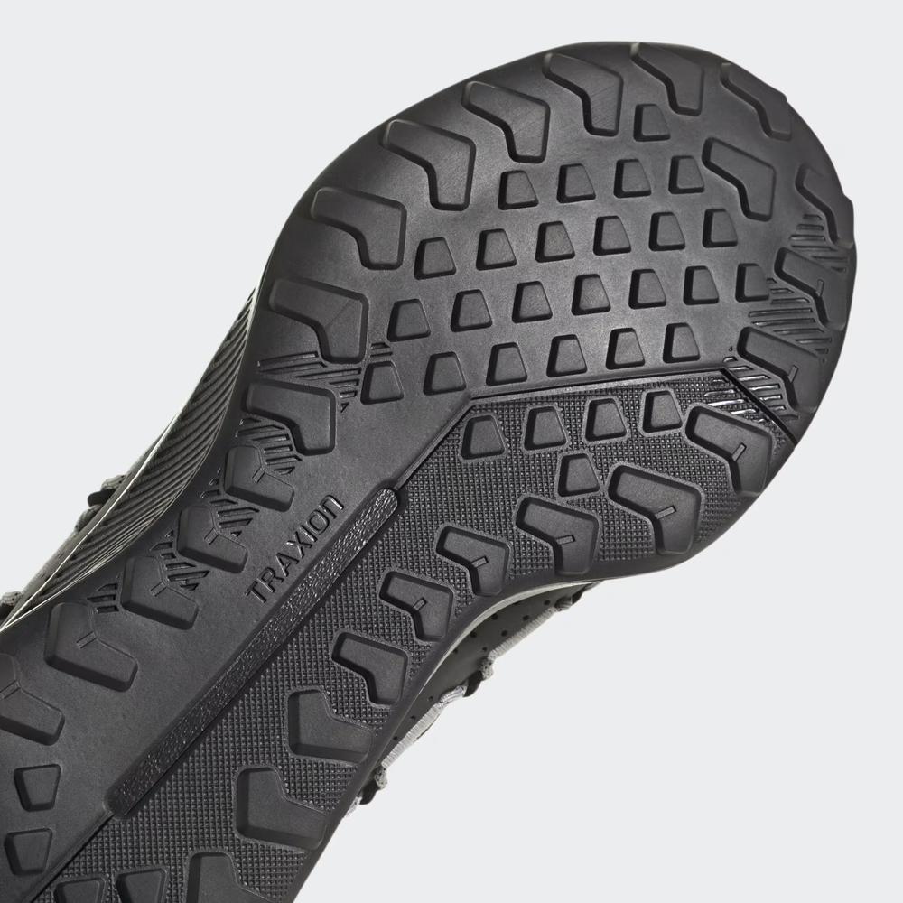 Boty adidas Terrex Voyager 21 Travel HP8612 - černé
