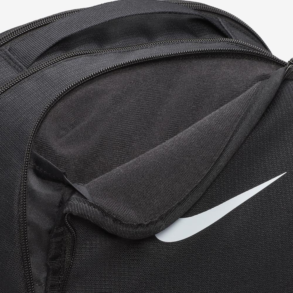 Ruksak Nike Brasilia 9.5 DH7709-010 - černé