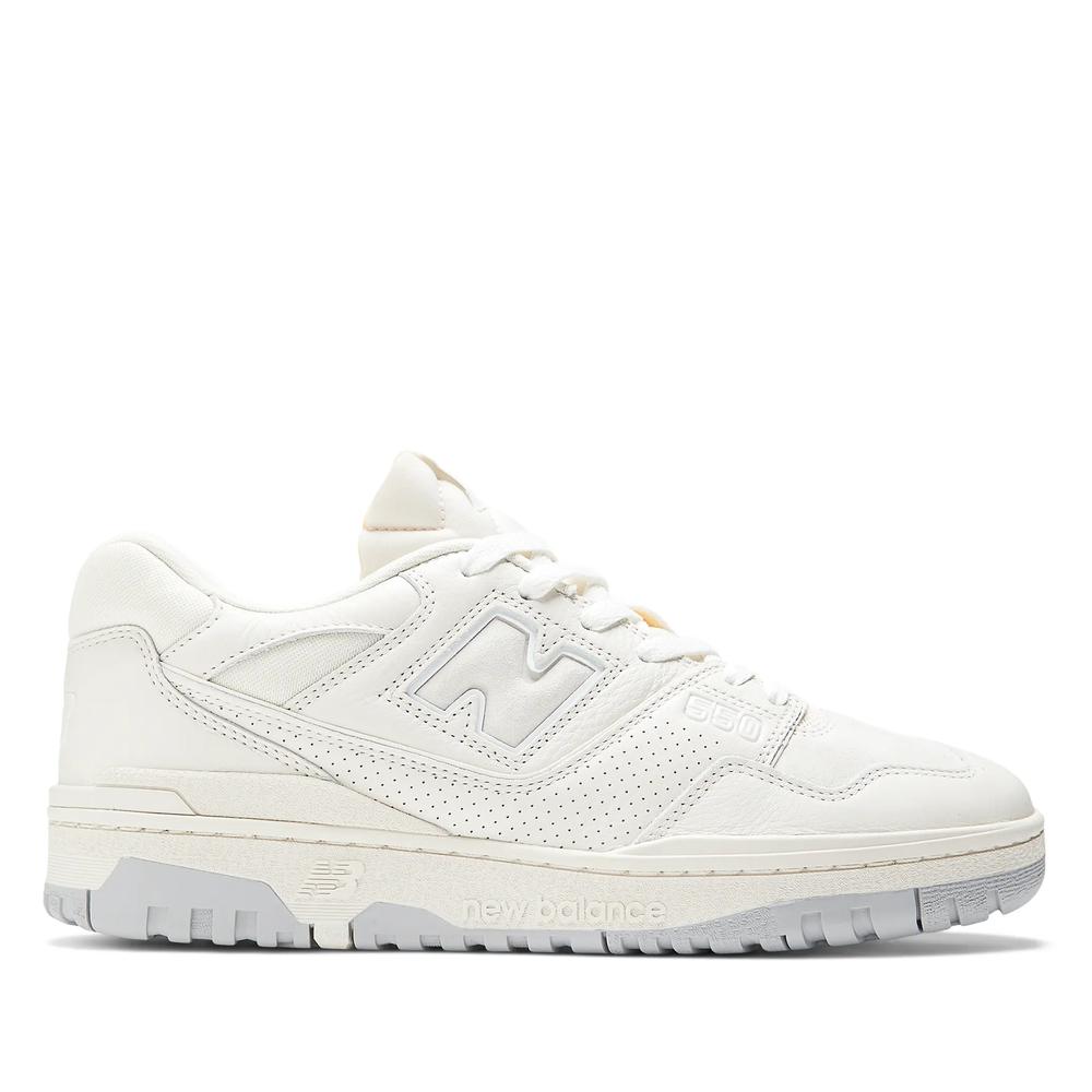 Unisex boty New Balance BB550PWD - bílé