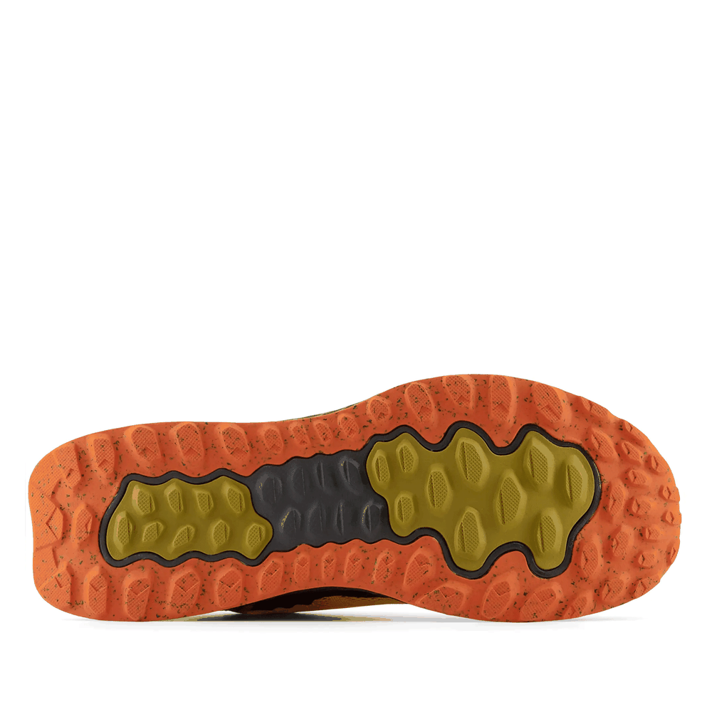 Pánské boty New Balance Fresh Foam Garoe MTGAROY1 - žluté