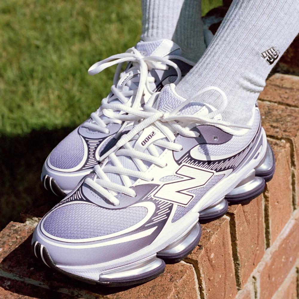 Unisex boty New Balance U20009BA - fialové