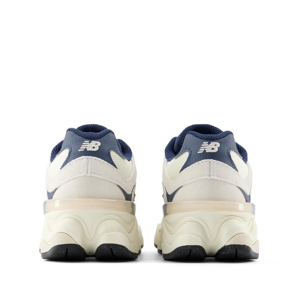 Dětské boty New Balance G90602JM - béžové