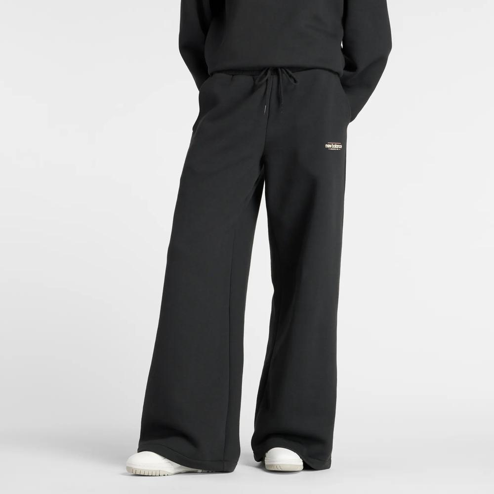 Dámská kalhoty New Balance WP53903BK - černé