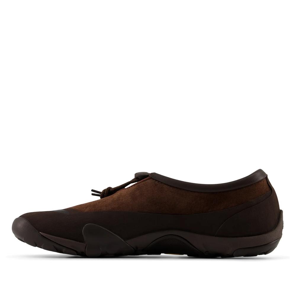 Unisex boty New Balance Minimus MT10T7OV - hnědé