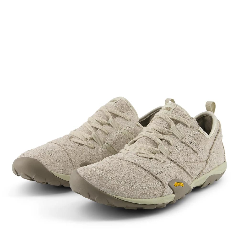Unisex boty New Balance Minimus MT10OPS - béžové