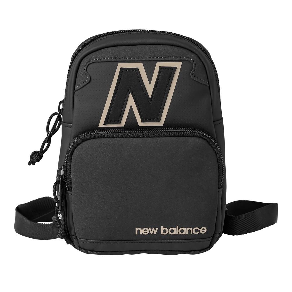 Sácék New Balance LAB23029BKK - černá