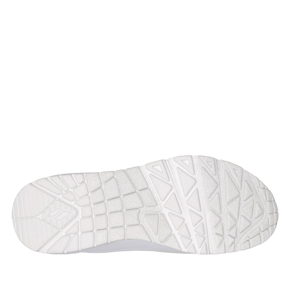 Boty Skechers Uno Stand on Air 73690W - bílé