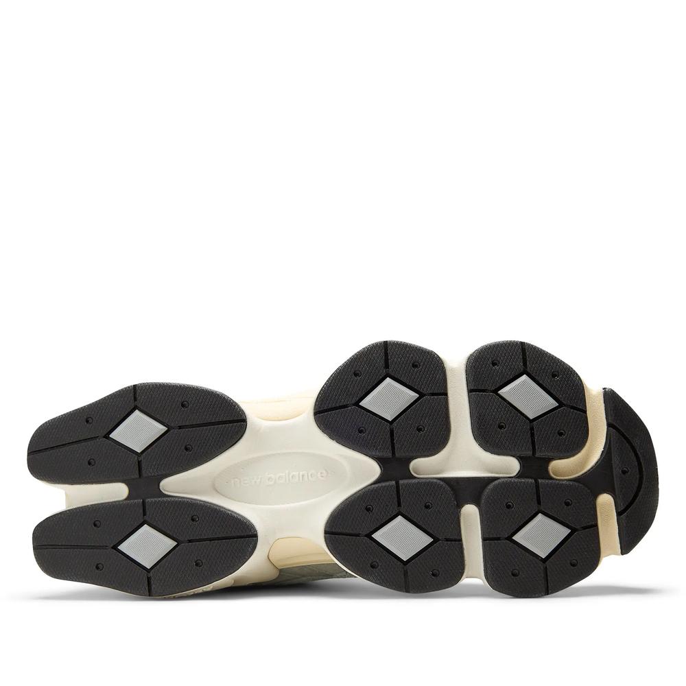 Unisex boty New Balance U9060440 - šedivé