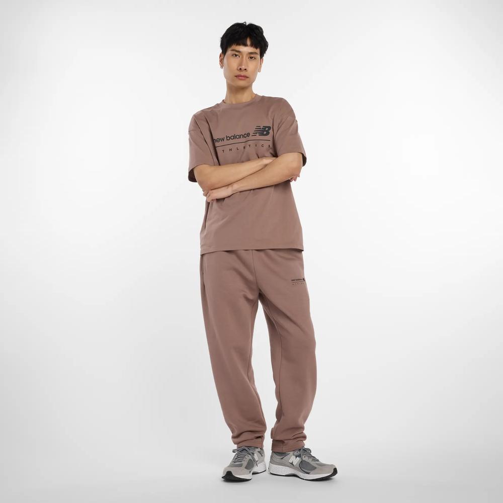 Pánské kalhoty New Balance MP53508EAS - hnedé