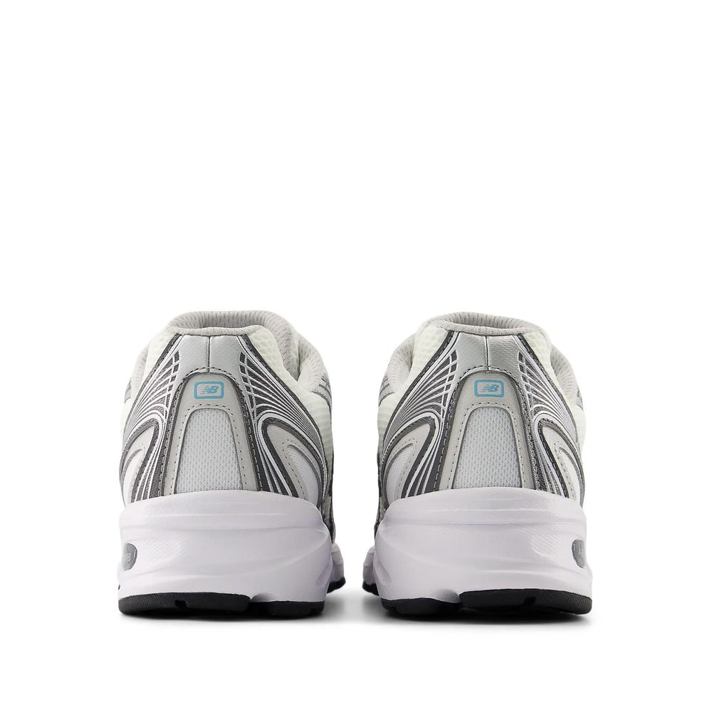 Unisex boty New Balance U7402Y9 - bílé