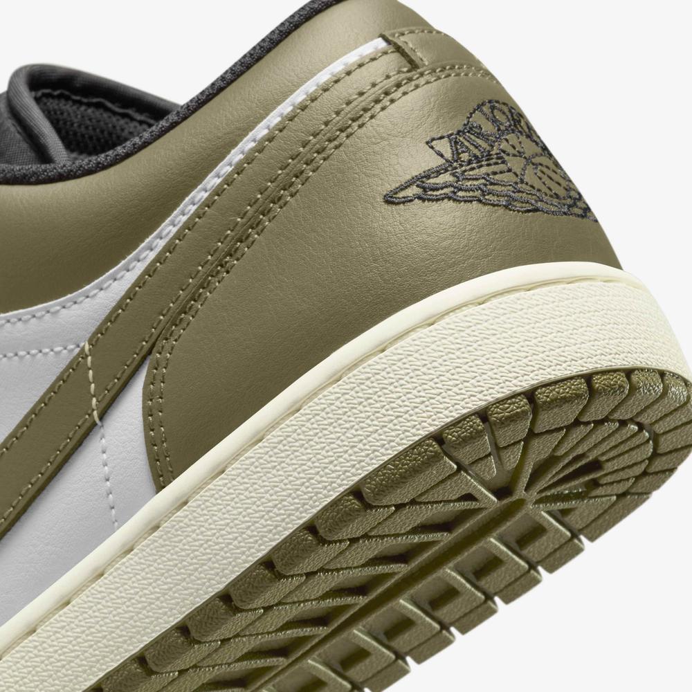 Pánské boty Nike Air Jordan 1 Low 553558-092 - různobarevné