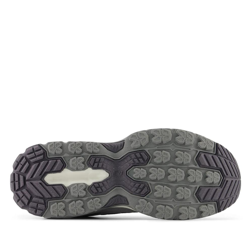 Dámské boty New Balance 410 v9 W4107ZS - šedivé