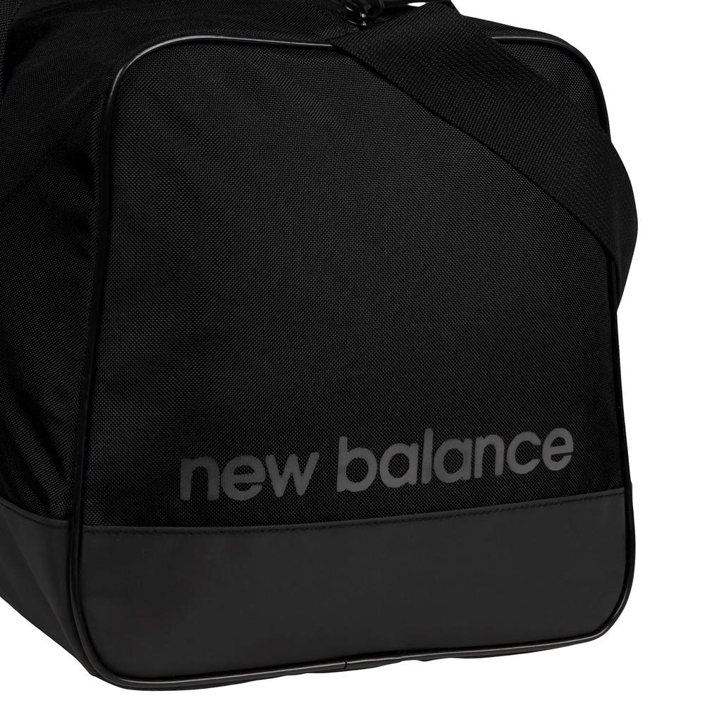 Sportovní taška New Balance LAB53516BK - černé