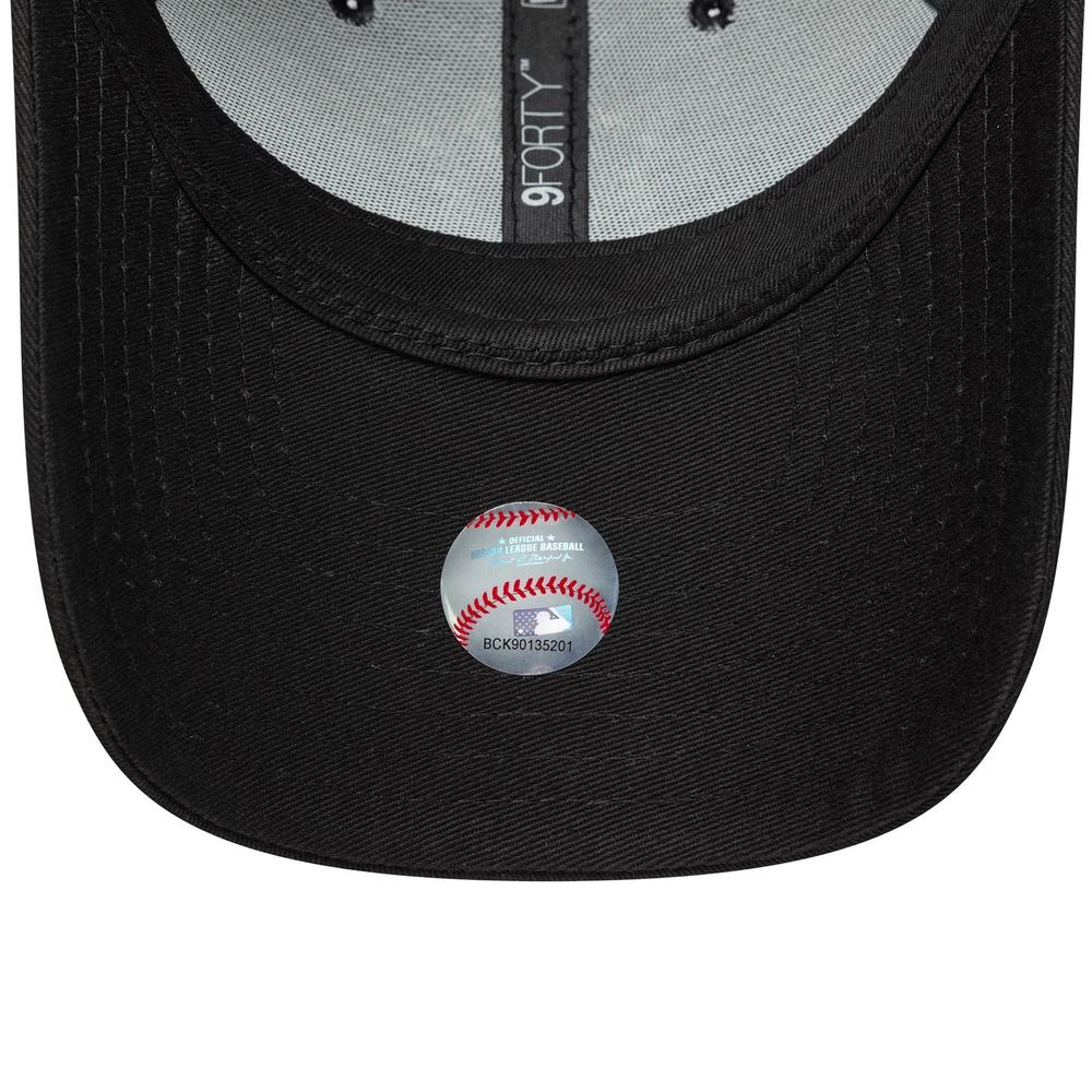 Dámská Čepice New Era New York Yankees MLB Animal Infill 9FORTY 60771746 - černé