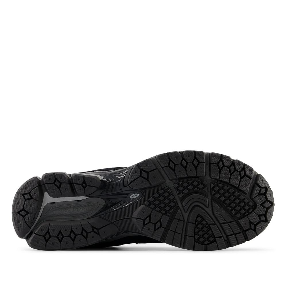Boty New Balance U2002RTG - černé