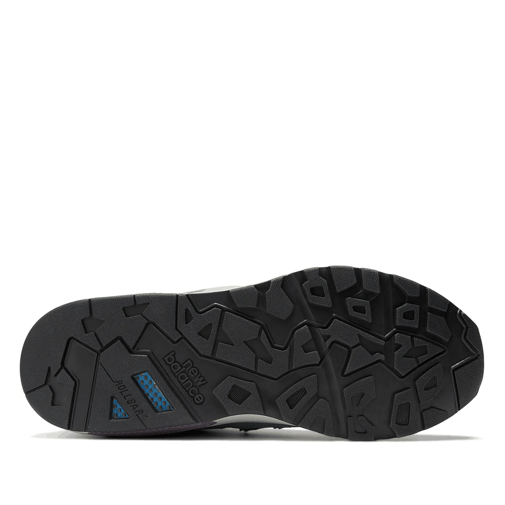 Boty unisex New Balance MT580VB2 - modré