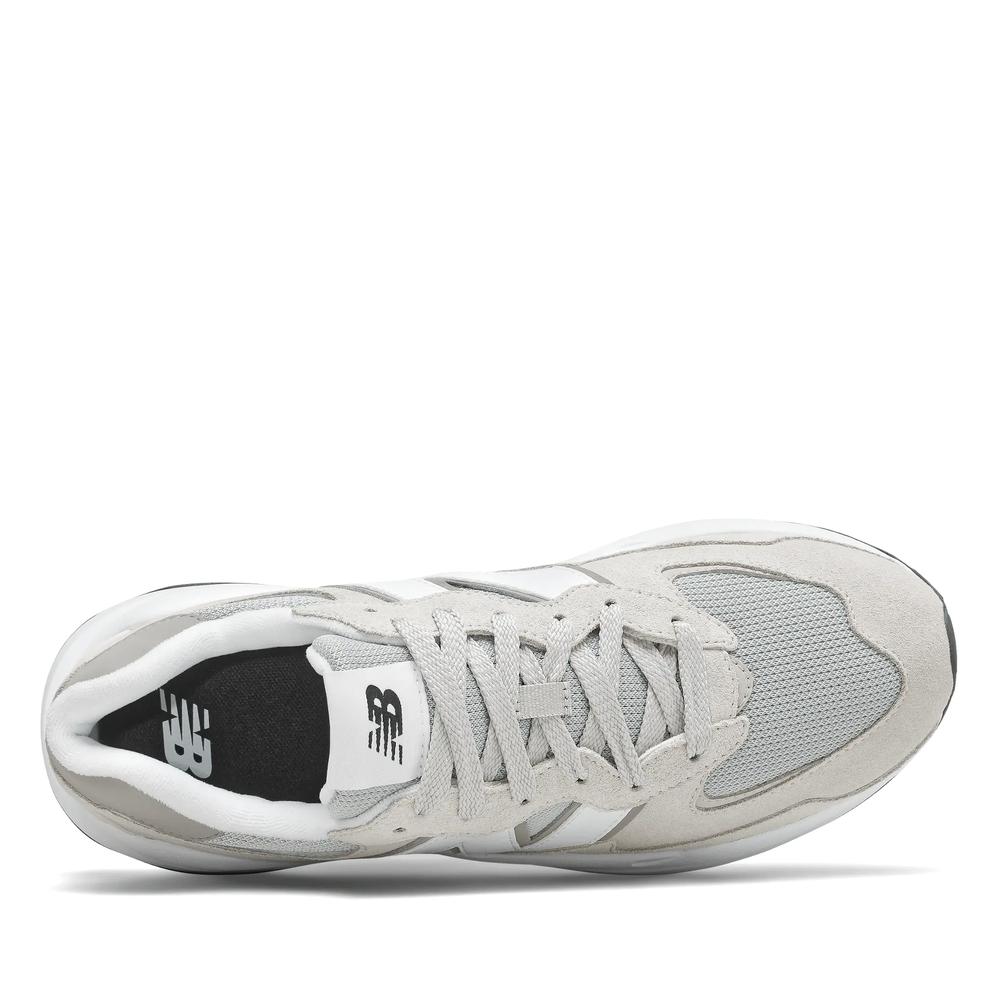 New Balance M5740CA