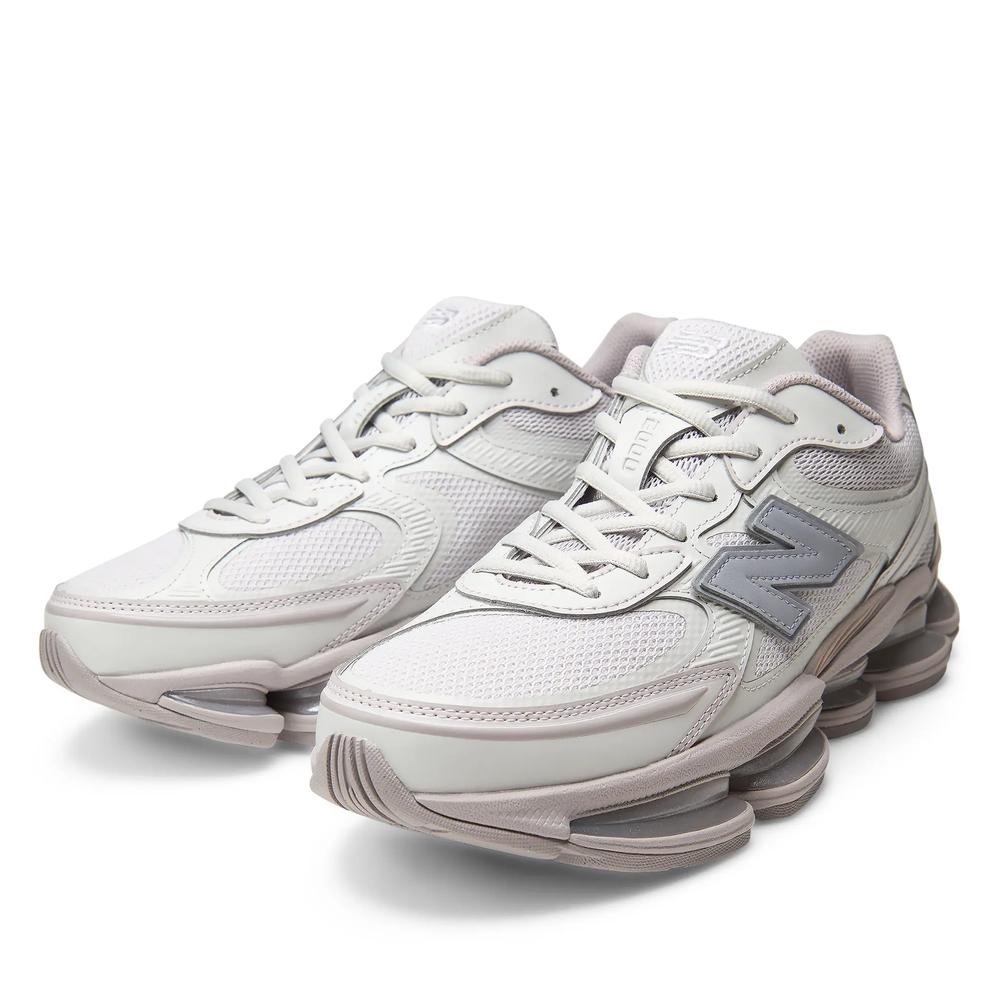 Unisex boty New Balance U20001D3 - bílé