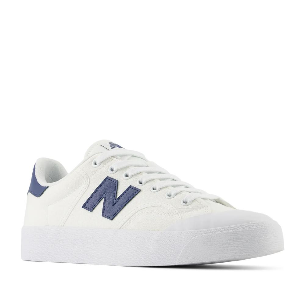 Boty New Balance BB100CNV - bílé