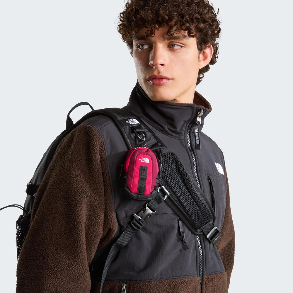 Přívěsek The North Face Hot Shot Keychain 0A8NR2BOS1 - červený
