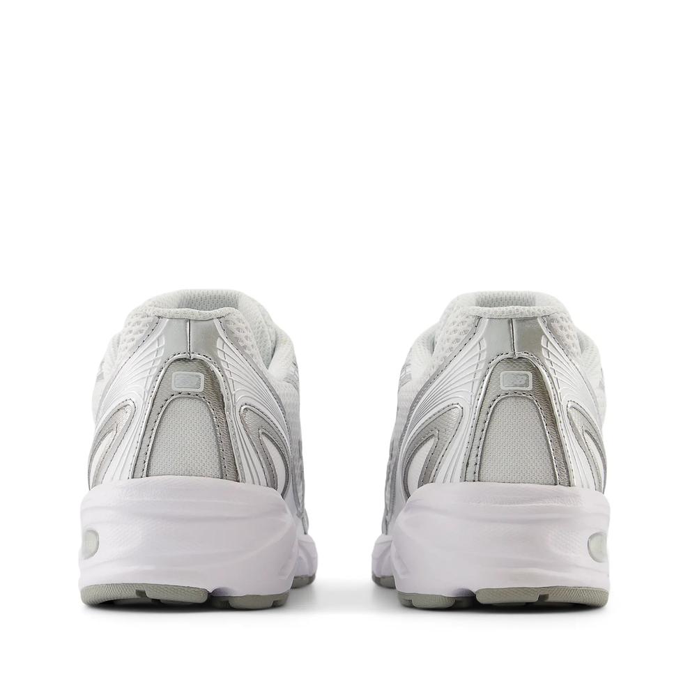 Unisex boty New Balance U740WM2 - bílé