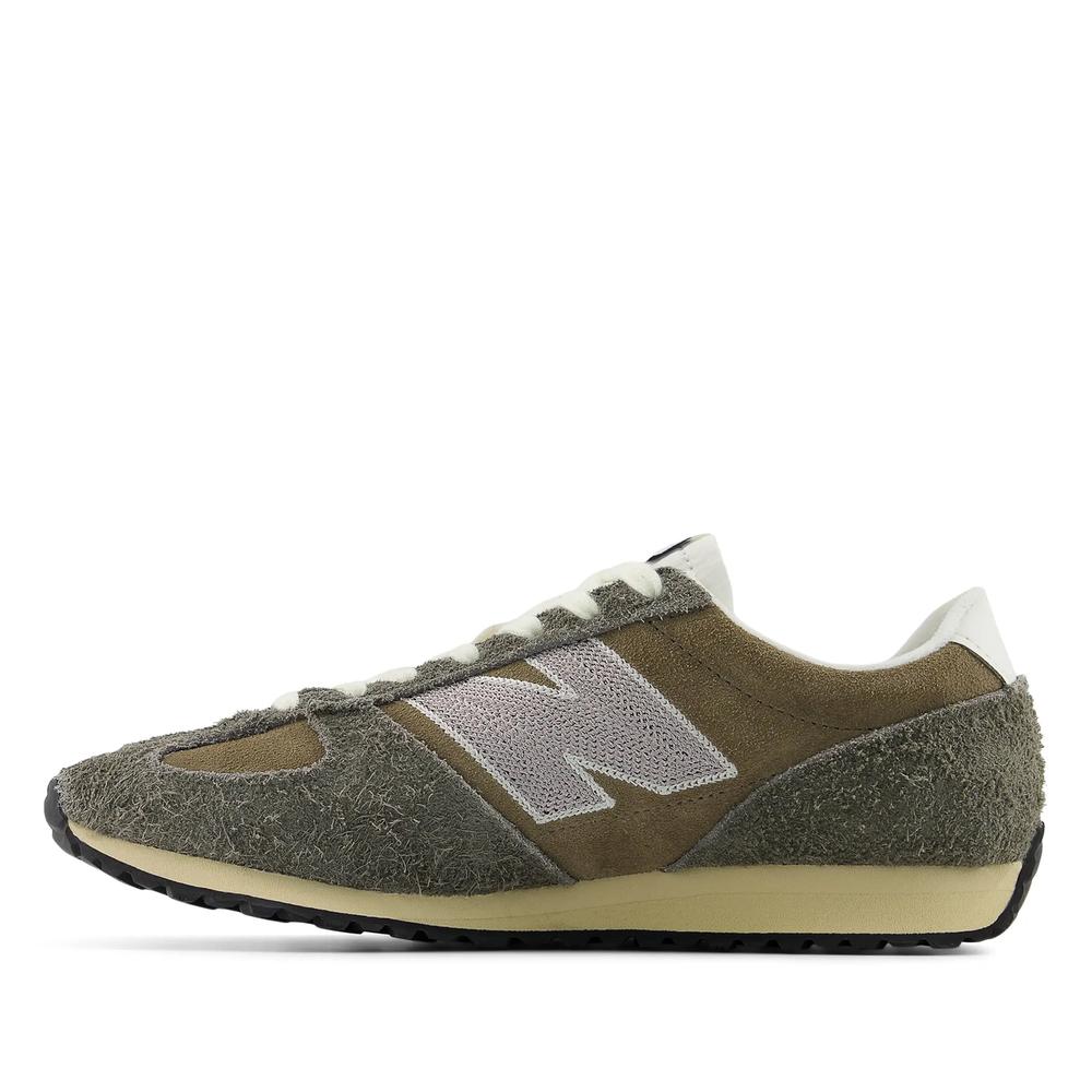 Unisex boty New Balance U4717CF - hnědé