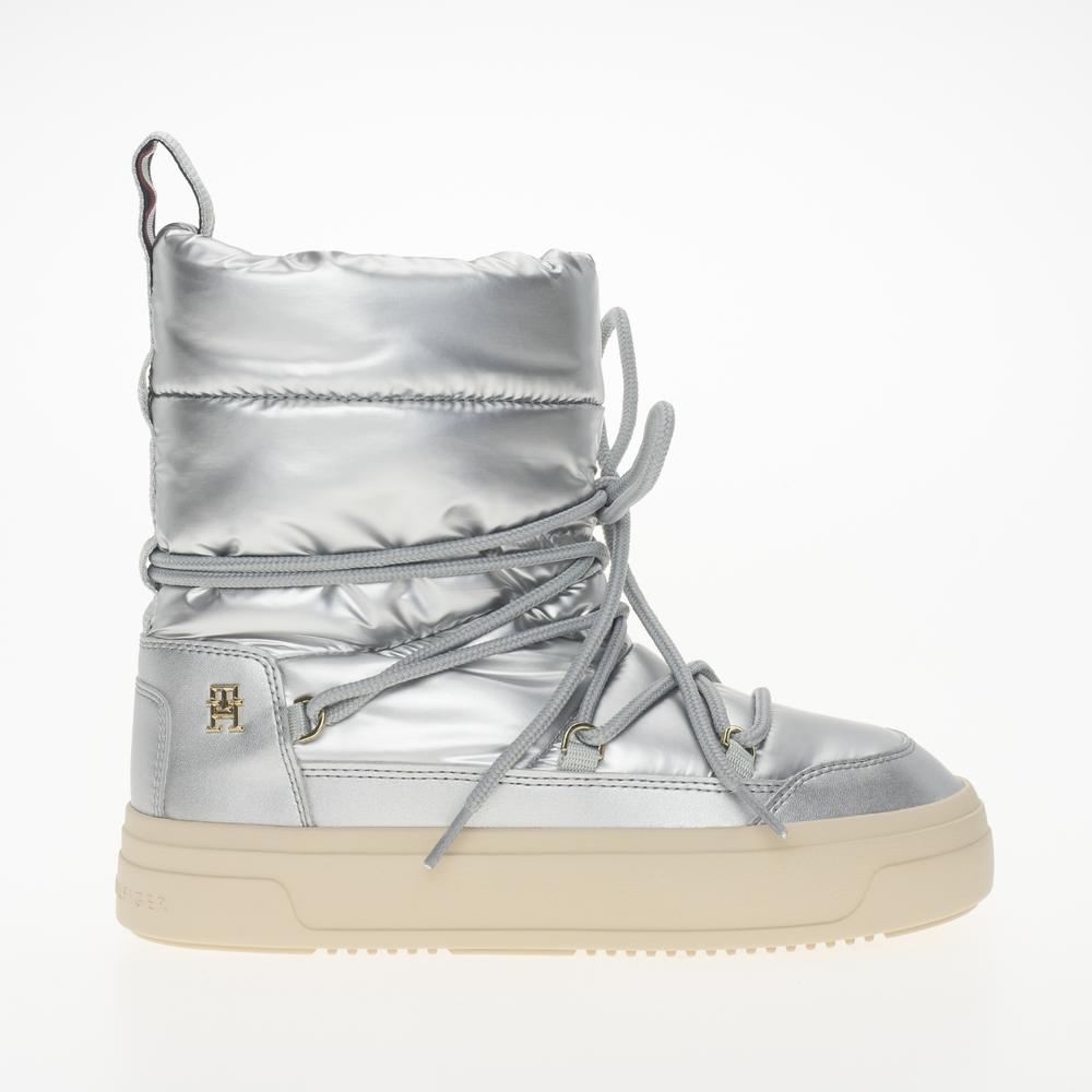 Boty Tommy Hilfiger Lace-Up Metallic Snowboot FW0FW08442-0IN - stříbně