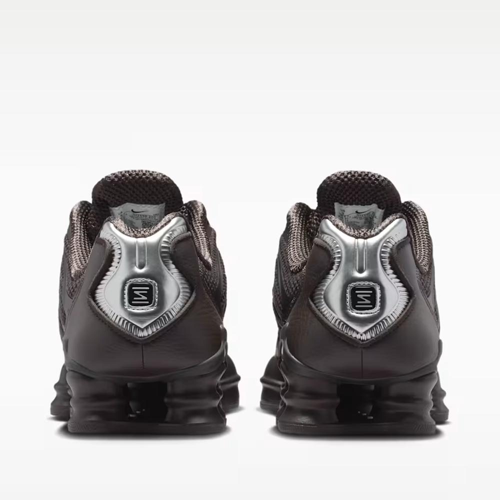 Dámské boty Nike Shox TL IH2559-201 - hnědé