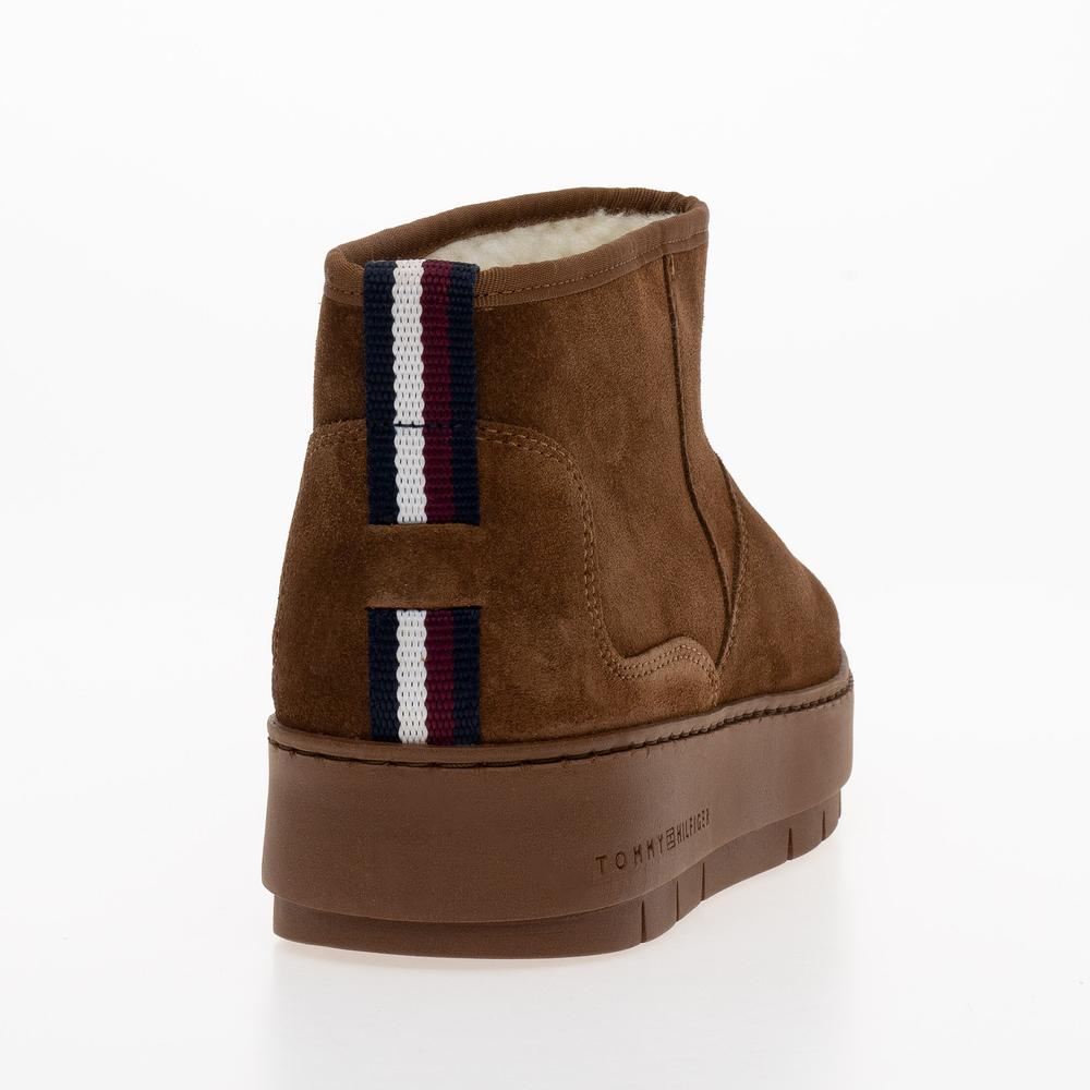 Boty Tommy Hilfiger Cool Suede Snowboot FW0FW07662-GTU  - hnědé